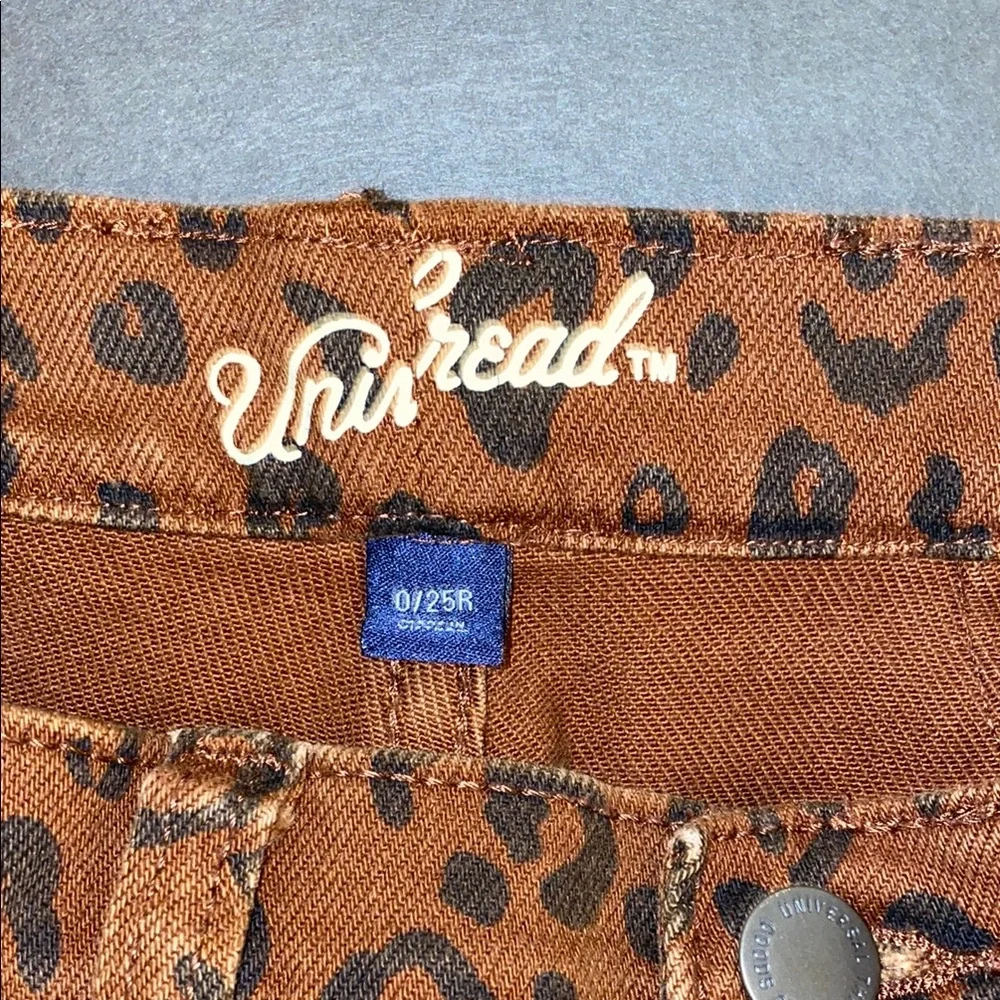 Universal Thread Womens 0/25R Vintsge Straight Leg Jeans Brown Leopard - Picture 2 of 14